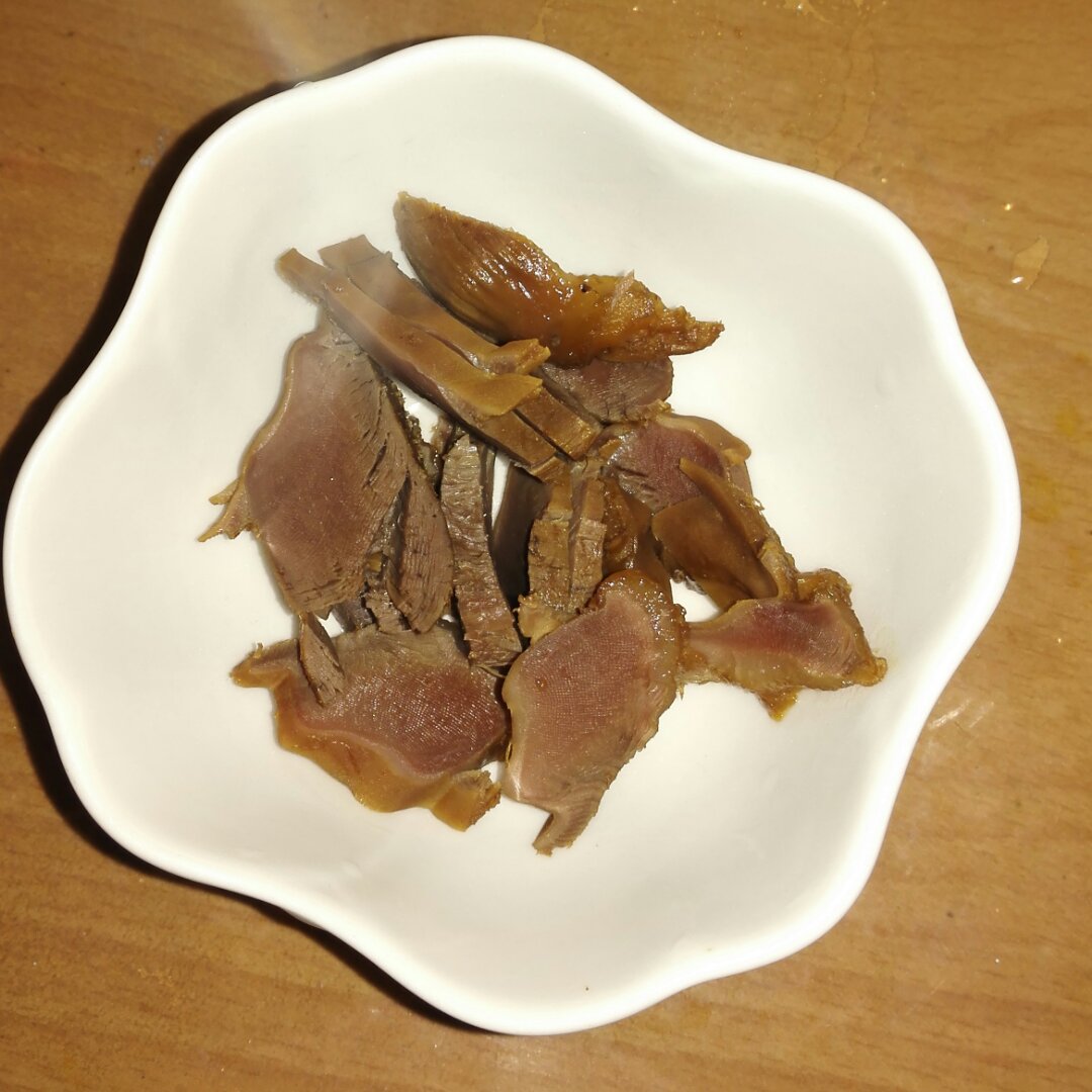 香辣卤鸭胗