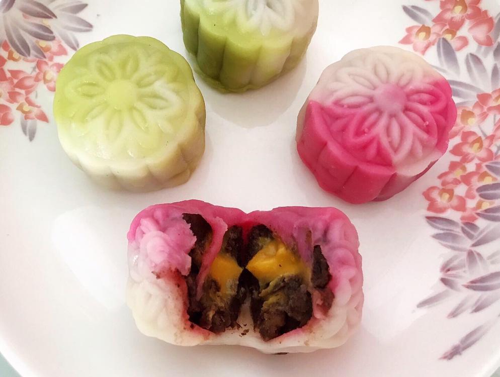史上最简单包法的冰皮奶黄流心月饼（百分百成功）