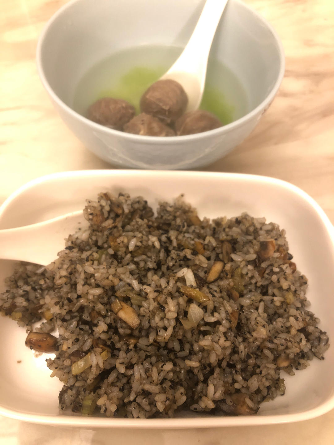 黑松露炒饭