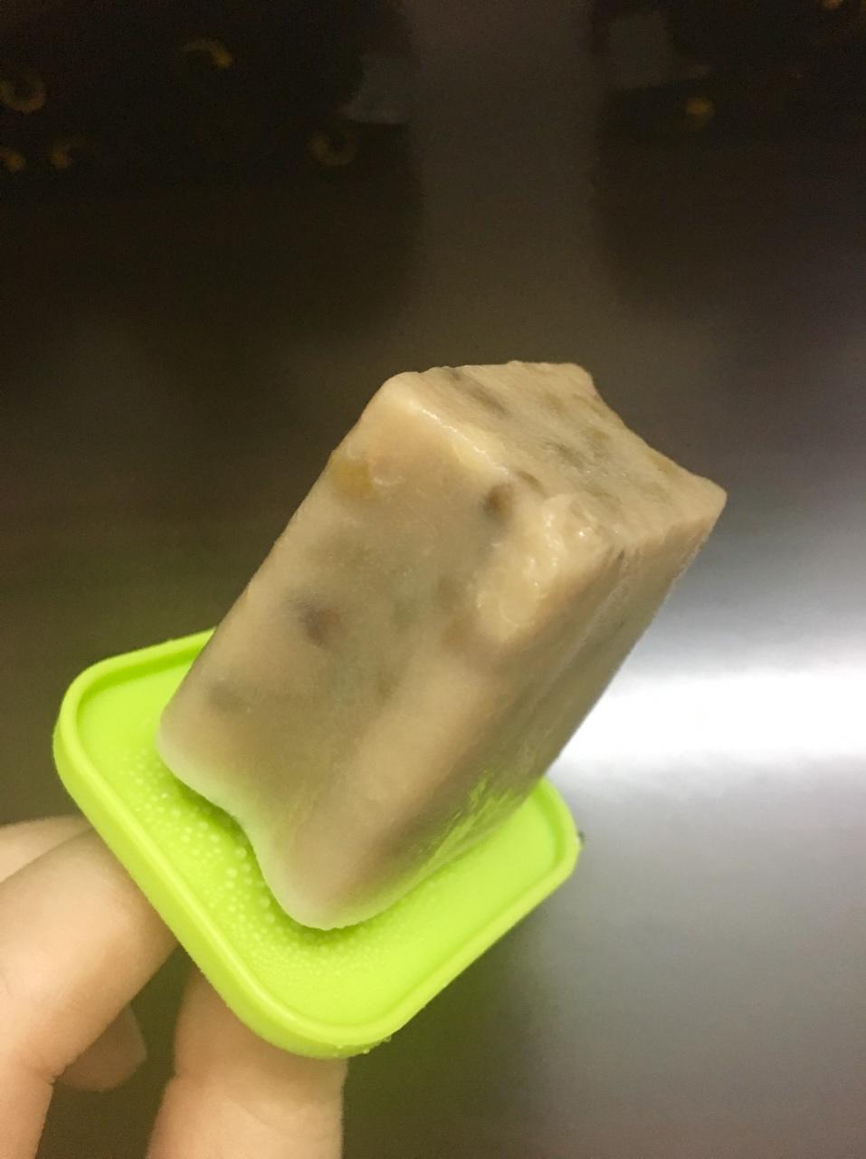 自制奶香绿豆棒冰（清凉夏日的必备品）内附绿豆汤不会变成褐色的技巧