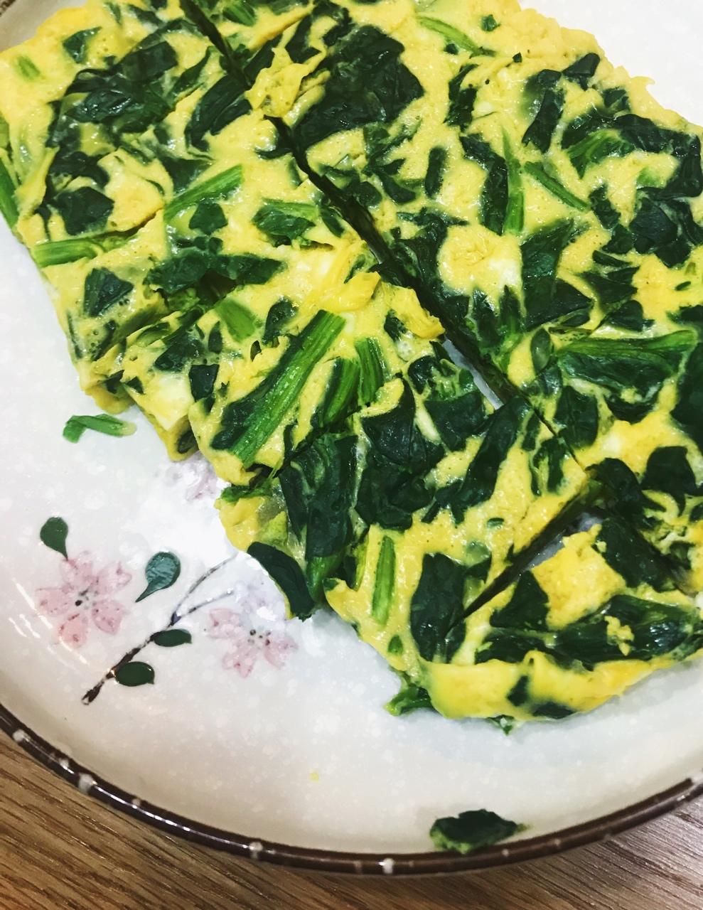 蘸汁菠菜鸡蛋糕——春季养生多吃菠菜