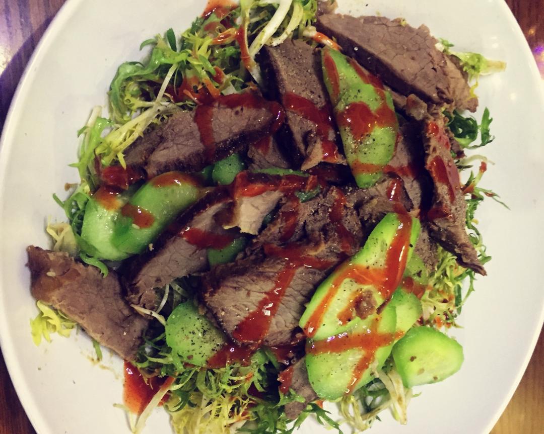 苦菊牛肉色拉的做法