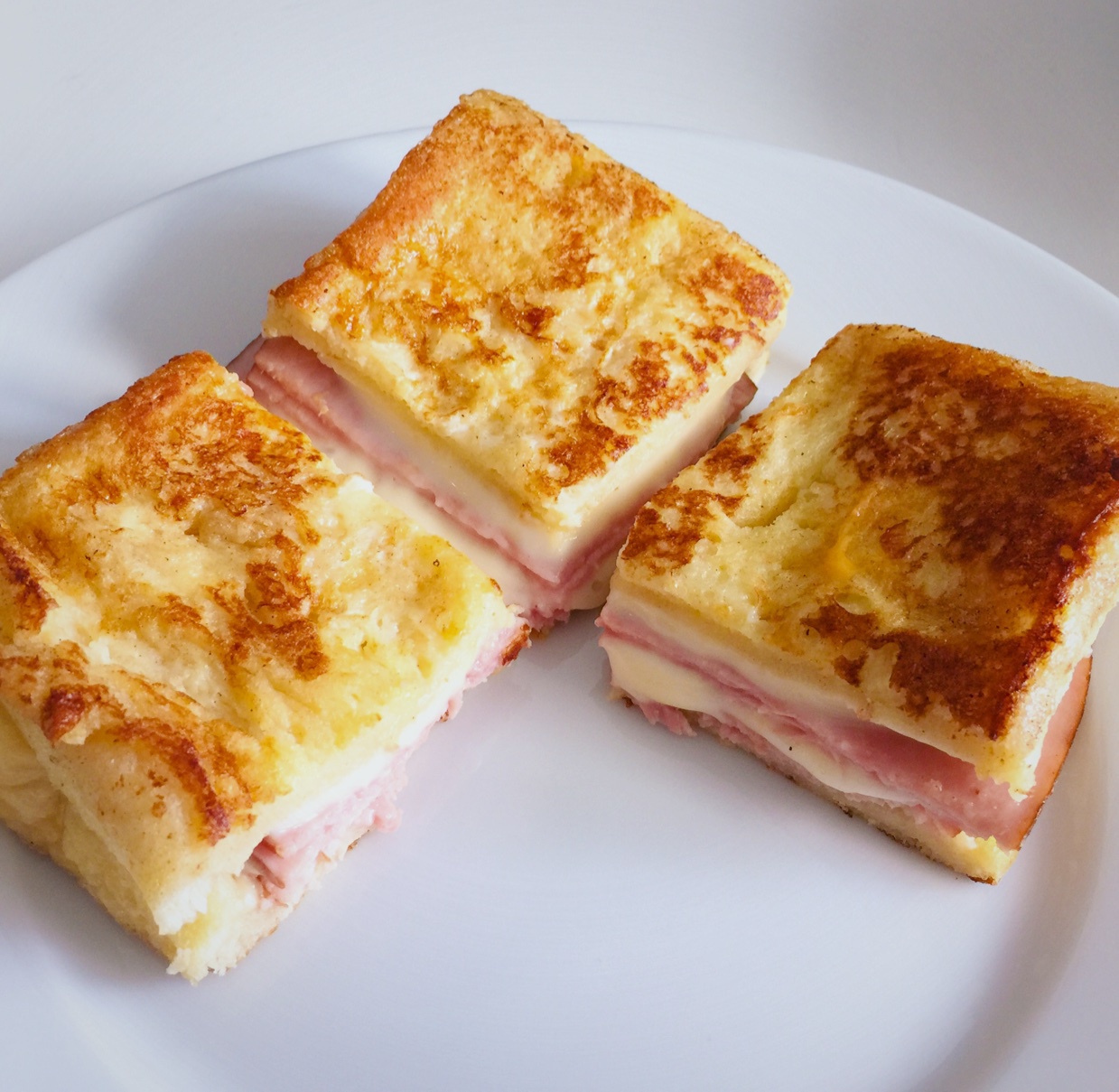 十分钟快手早餐【港式火腿西多士】