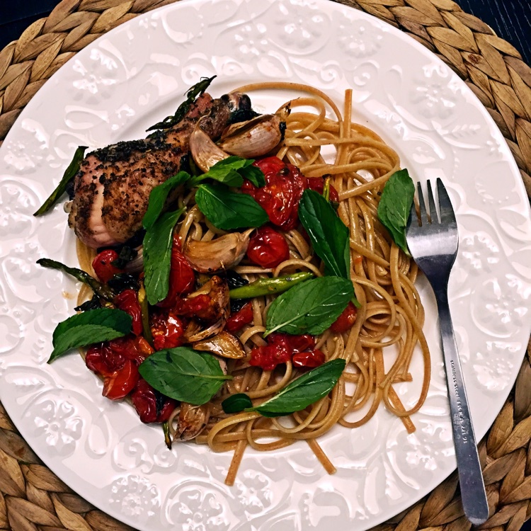 番茄大蒜香草烤鸡腿（庄祖宜）