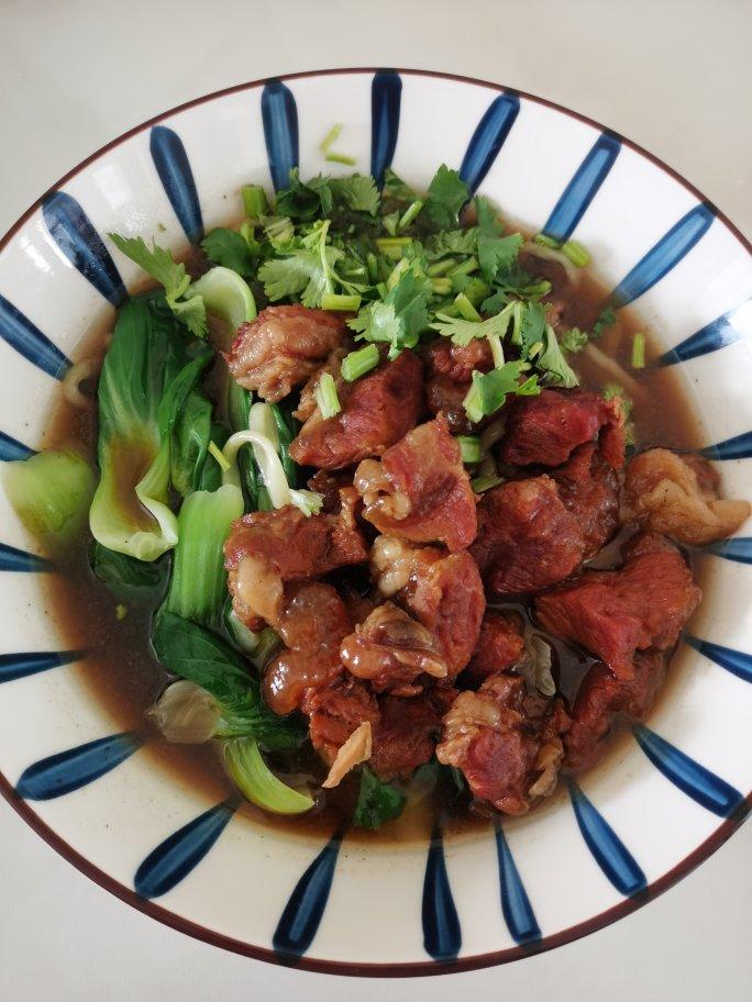 红烧牛肉面