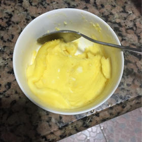 懒人食|1分钟微波炉柠檬酸奶小蛋糕（无油低脂版）