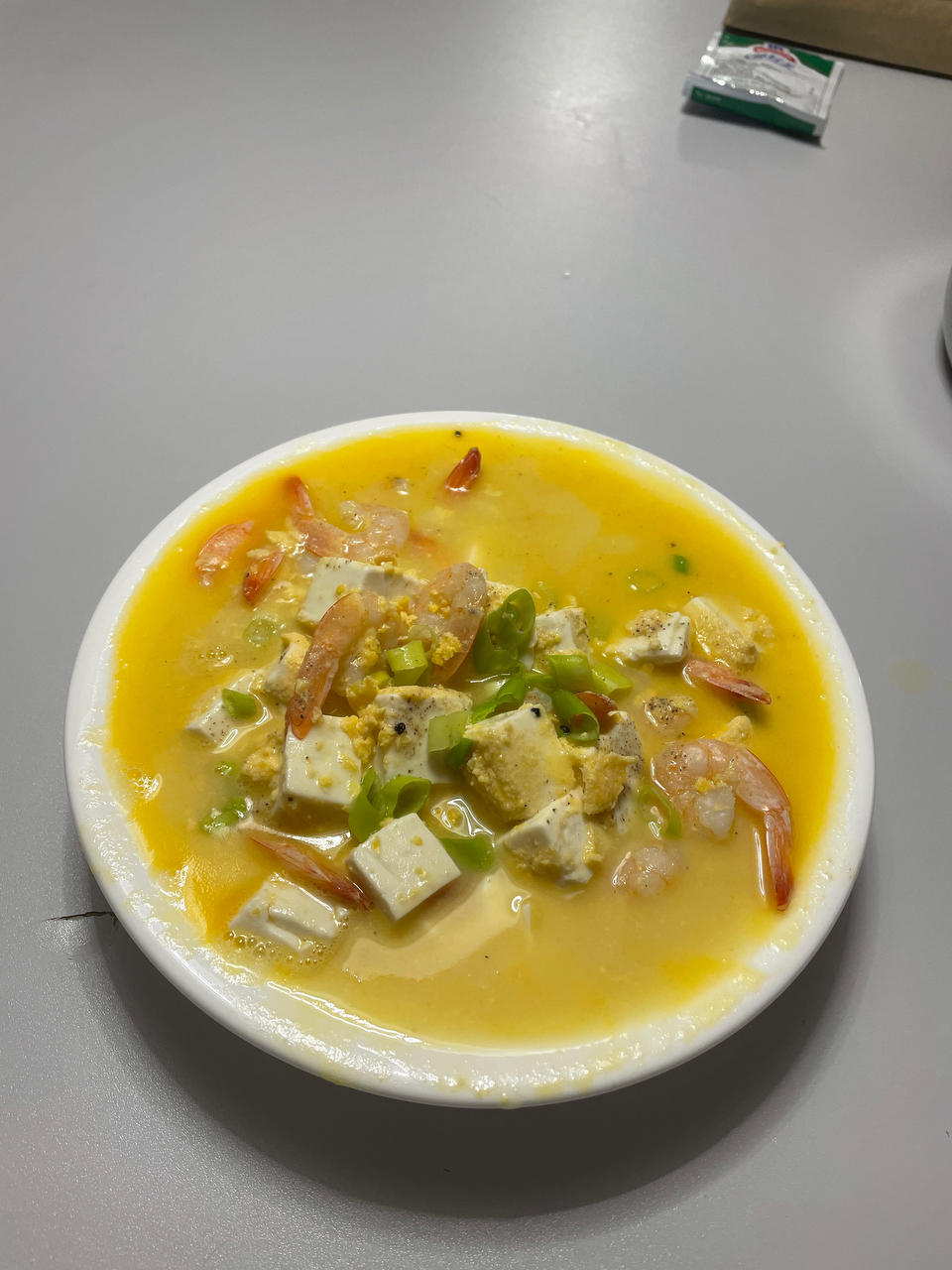 咸蛋黄虾仁豆腐