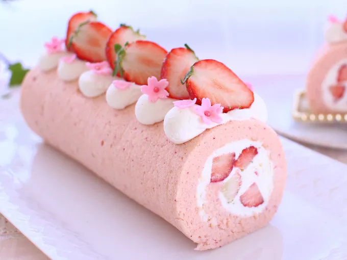 花见烘焙Hanami——粉色草莓蛋糕卷的做法