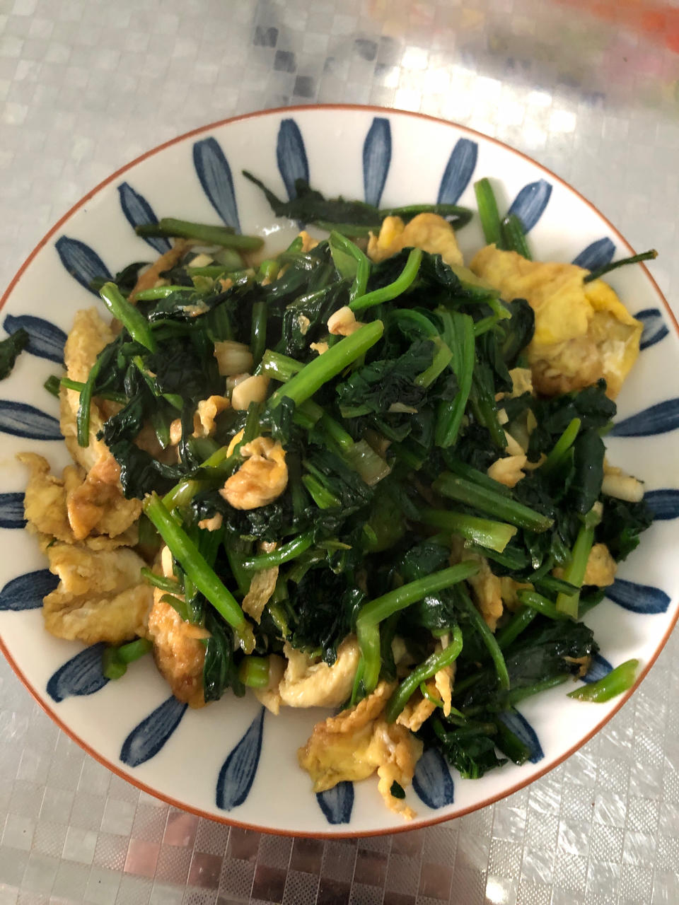 菠菜炒鸡蛋