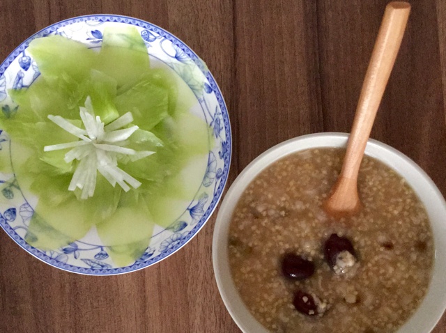 【圆满素食】千叶宝莲（莴苣泡菜）