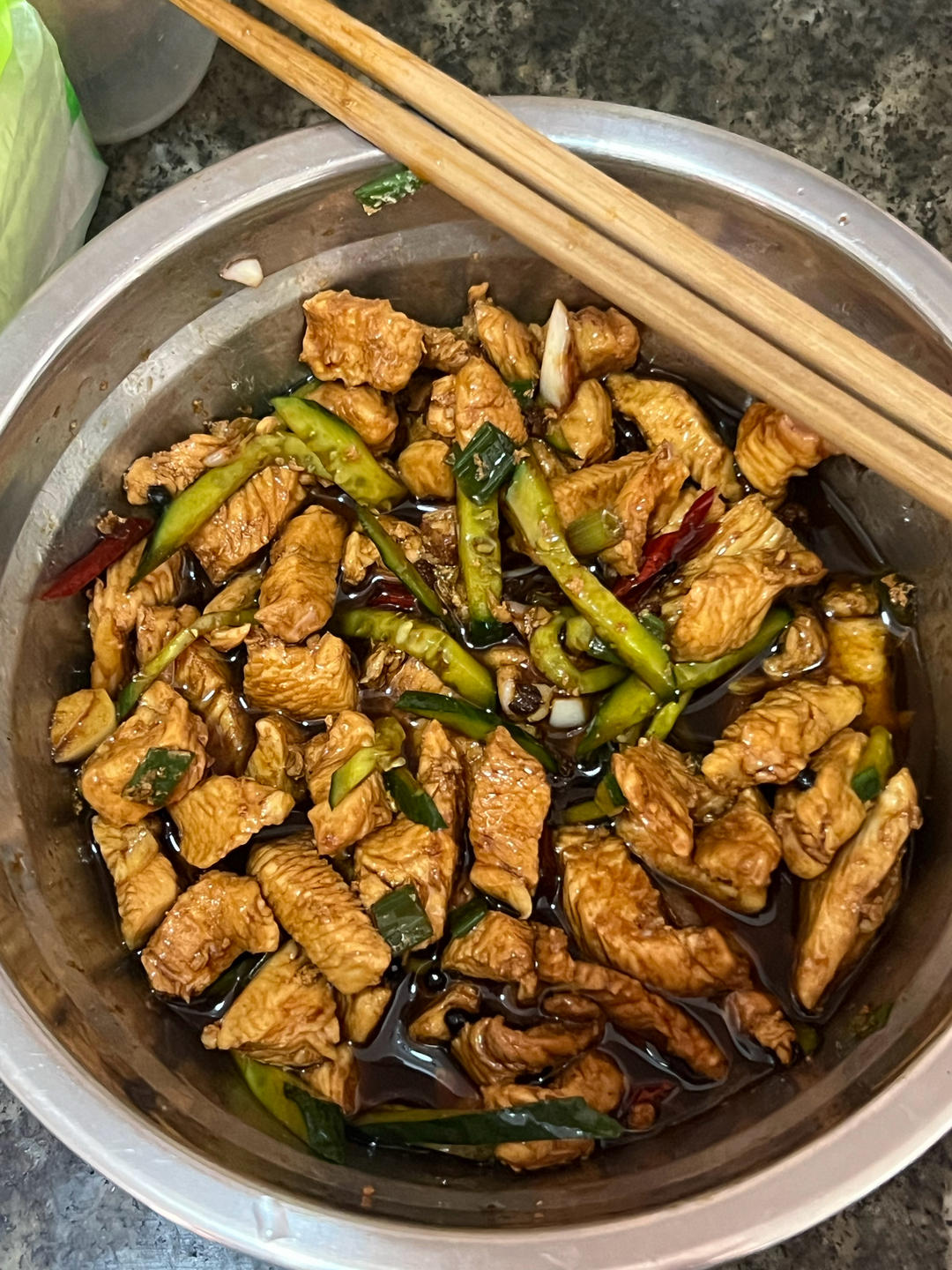 凉拌鸡胸肉丝