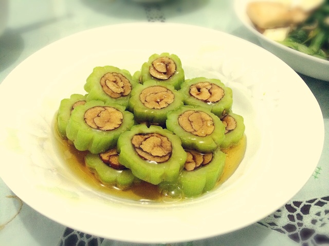 红枣酿苦瓜