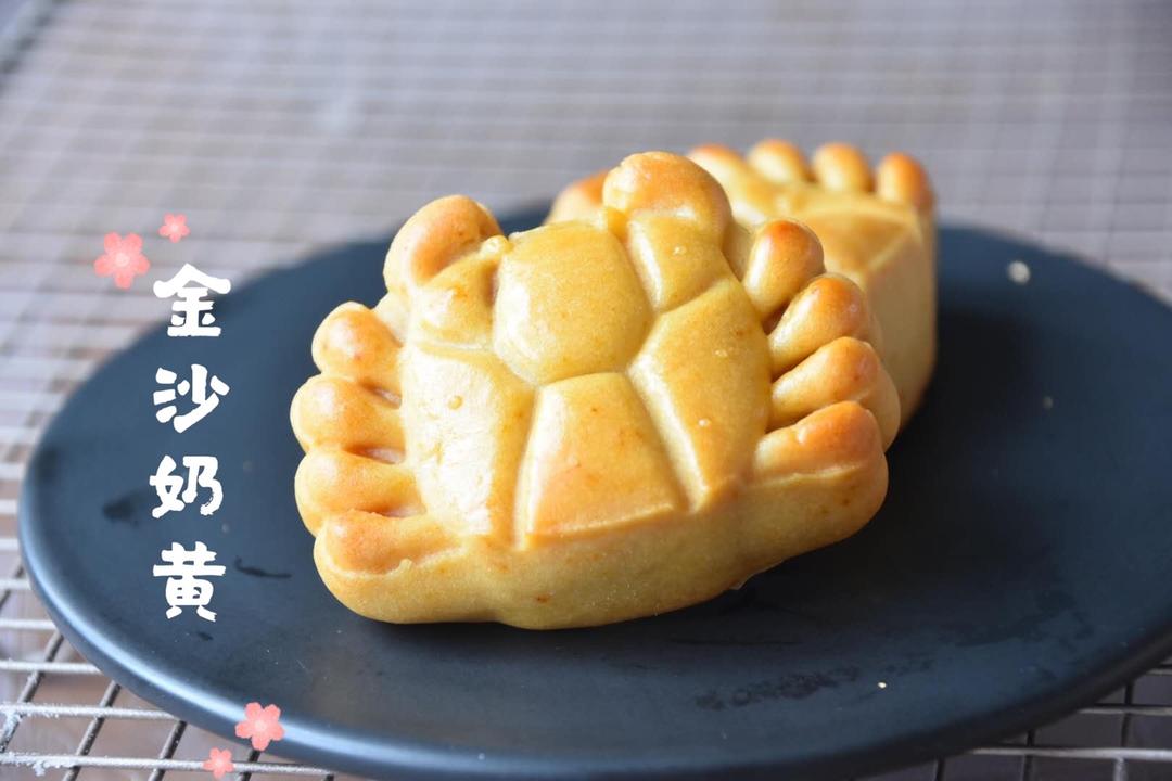 广式月饼—蛋黄莲蓉月饼