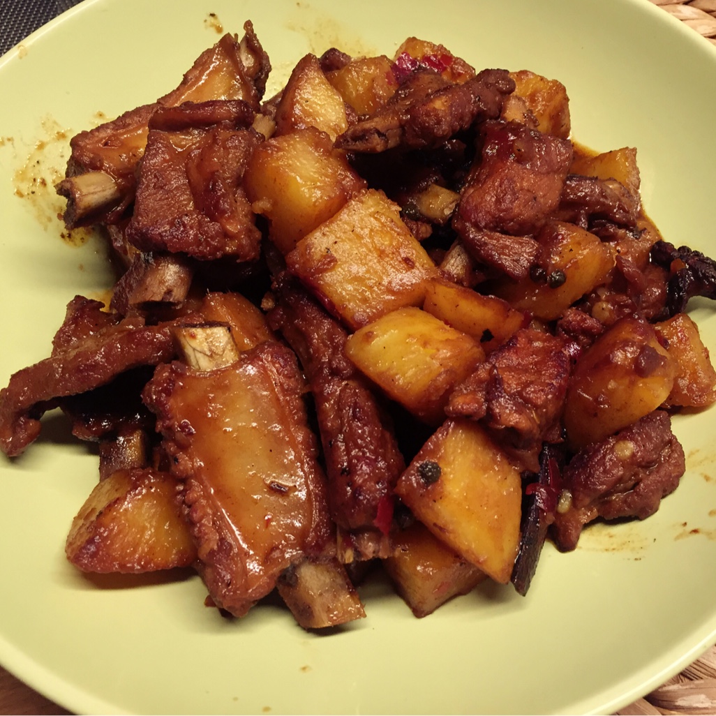 川味土豆烧排骨