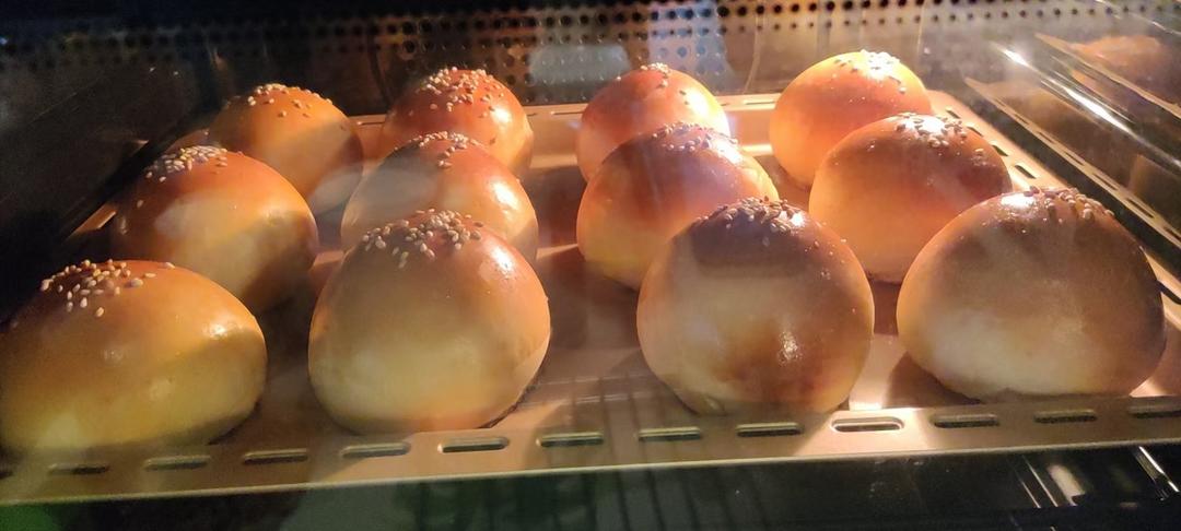 小团圆面包