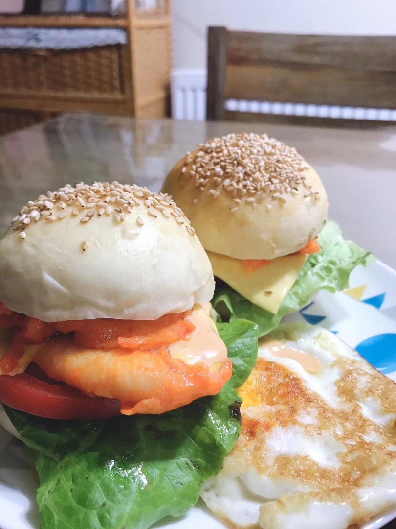 自制营养肉饼汉堡包