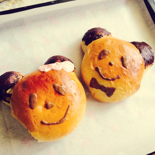 zyyyyy做的熊猫面包