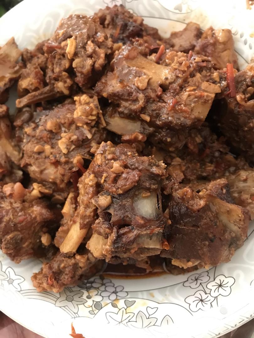 连汤都不会被放过的酱羊蝎子