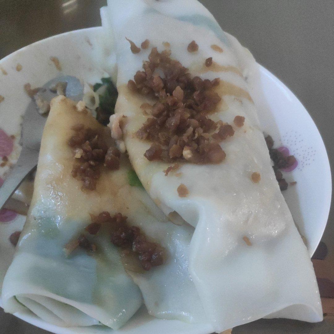 肠粉技术，从  酱汁  到  粉皮  到  蒸制  (网红肠粉一条龙最详细的做法，用此方子开店不是问题)。