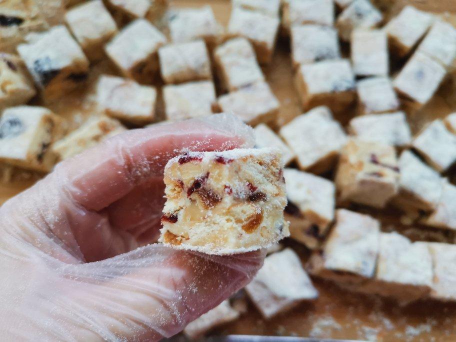 风靡吃货圈的雪花酥