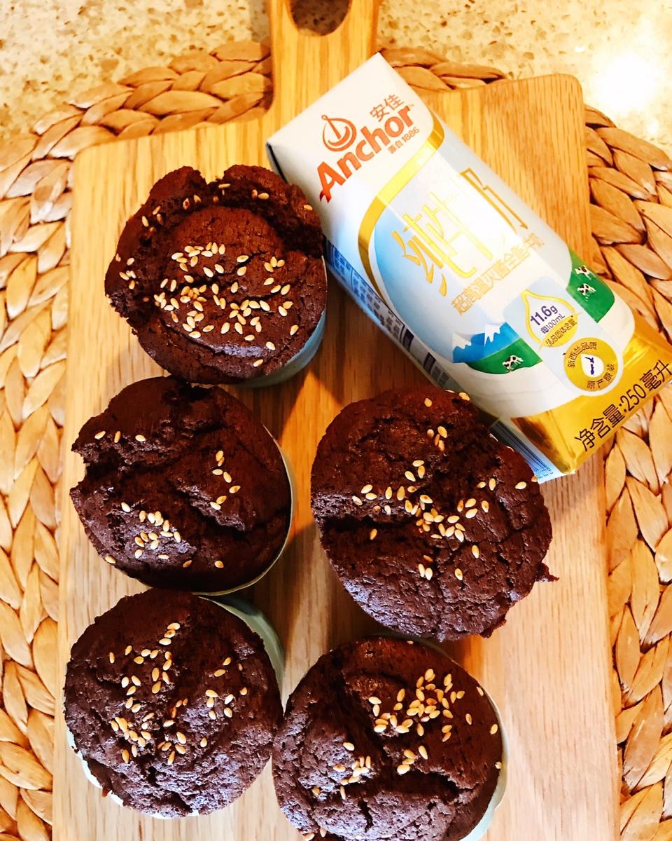 莫尼卡美食厨房：爆浆巧克力蛋糕