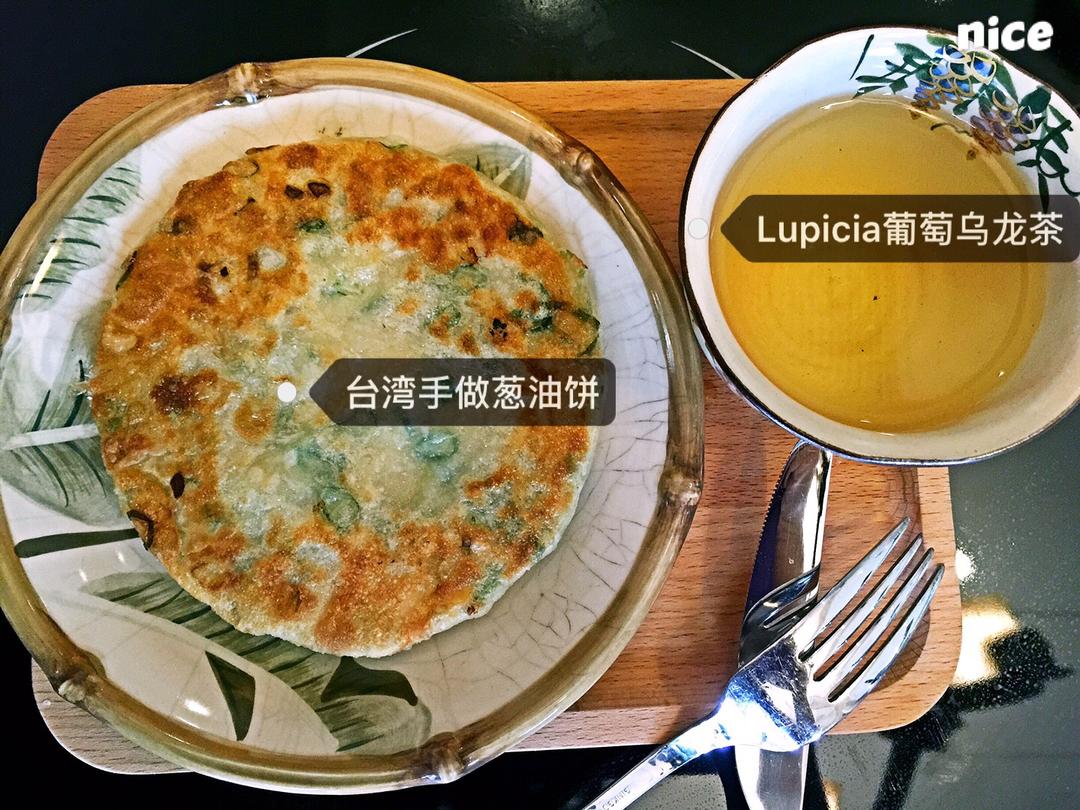 百吃不厌台式手做葱油饼的做法