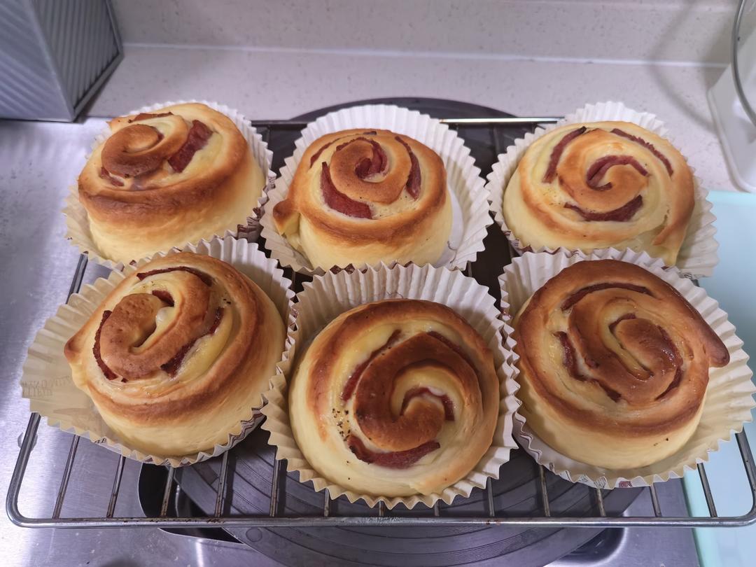 培根起司面包卷