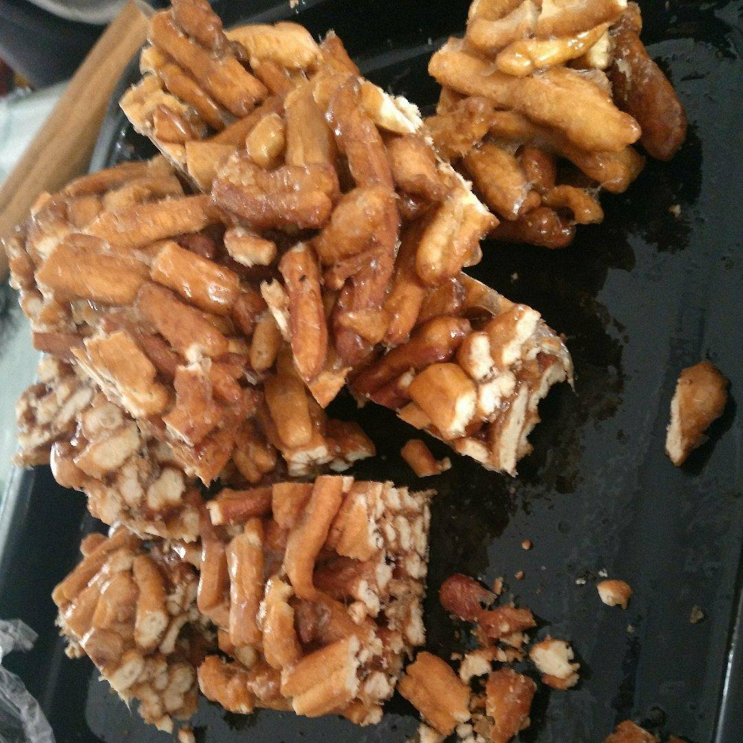 黑芝麻鸡蛋沙琪玛 两个关键温度很重要 手把手教你一次成功