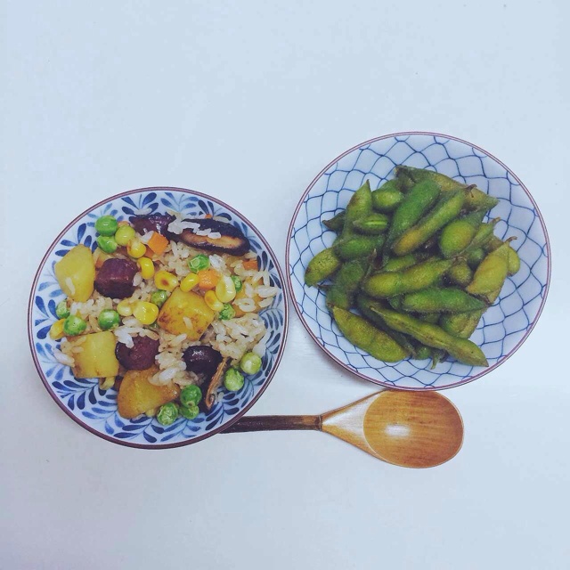 香肠煲仔饭
