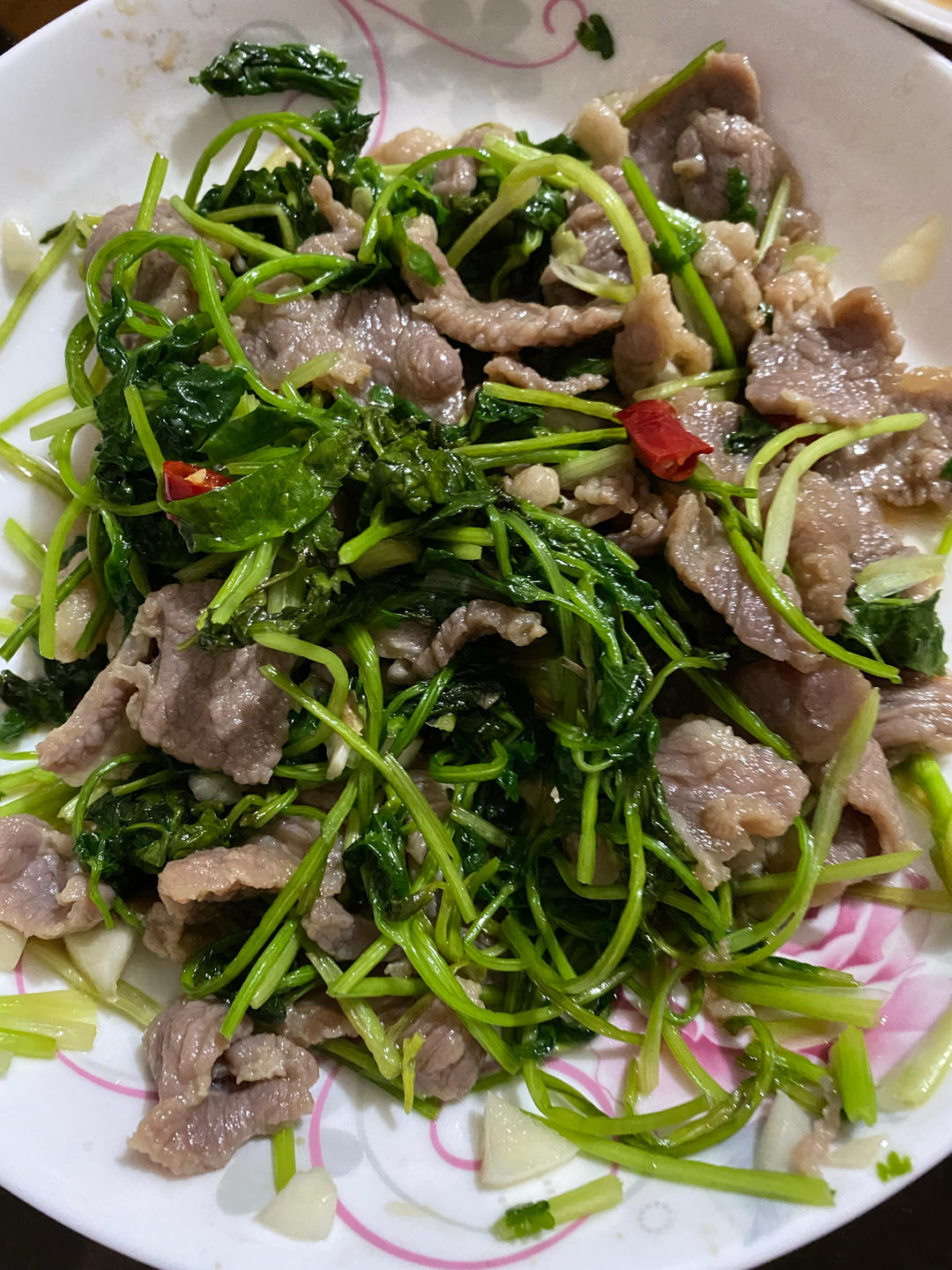 凉拌香菜牛肉