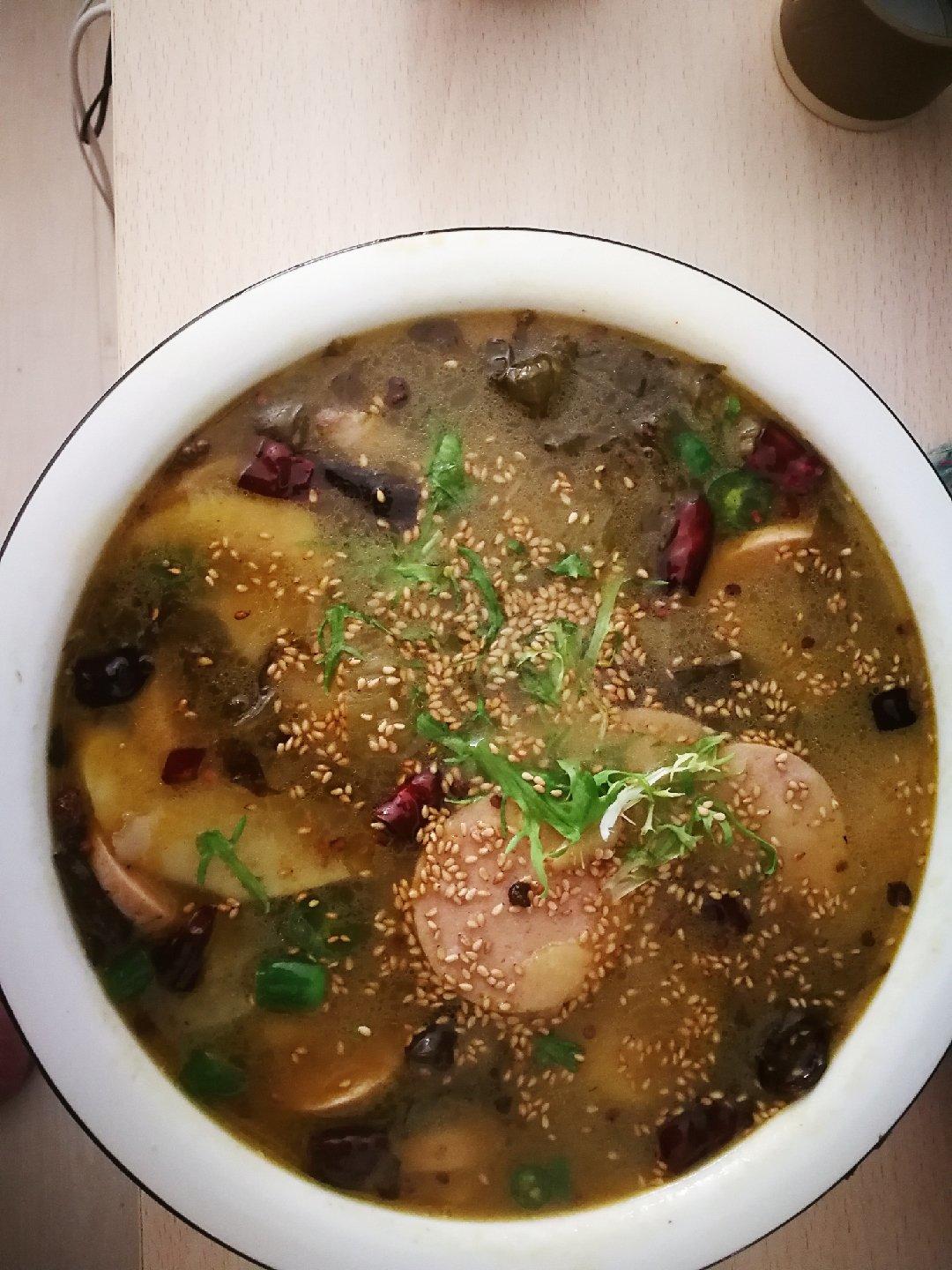 滋味十足的素版酸菜鱼 营养健康颜值高