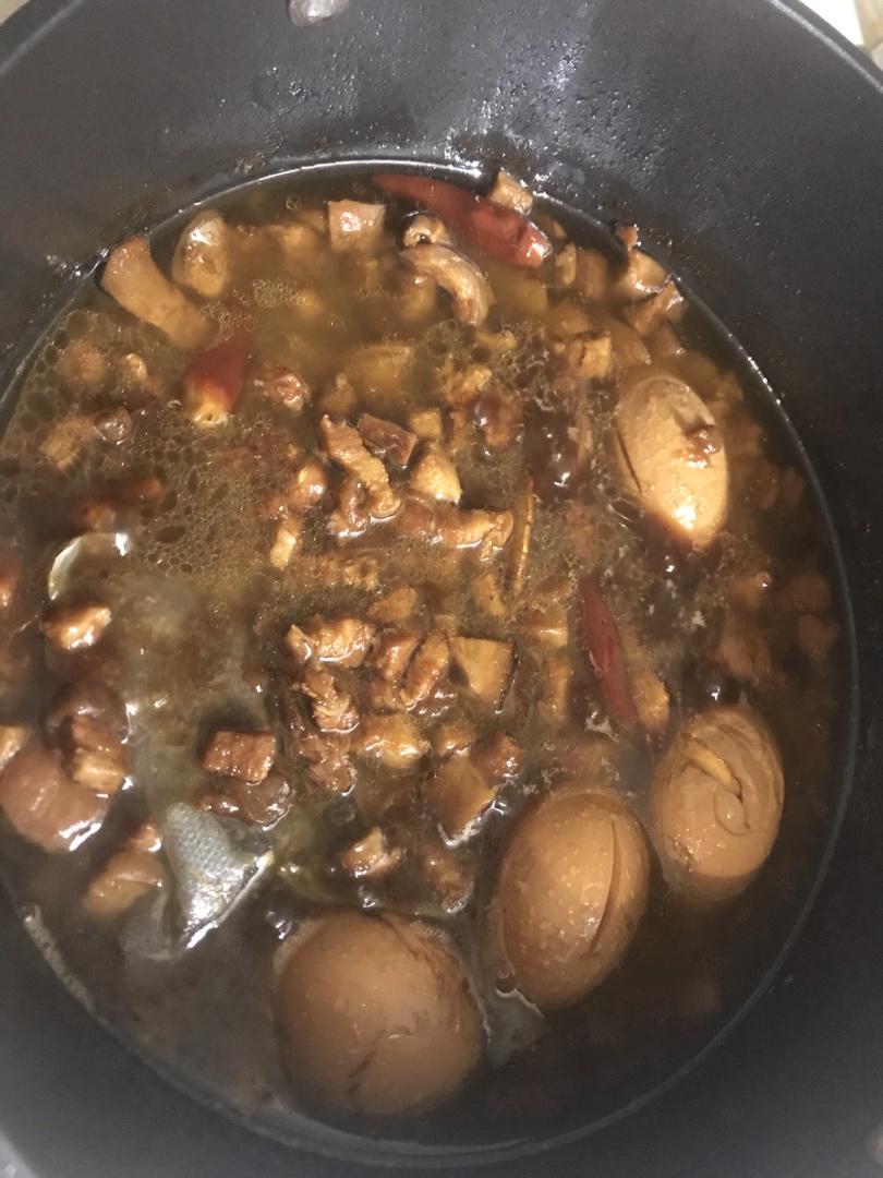 好吃到停不下来的卤肉饭