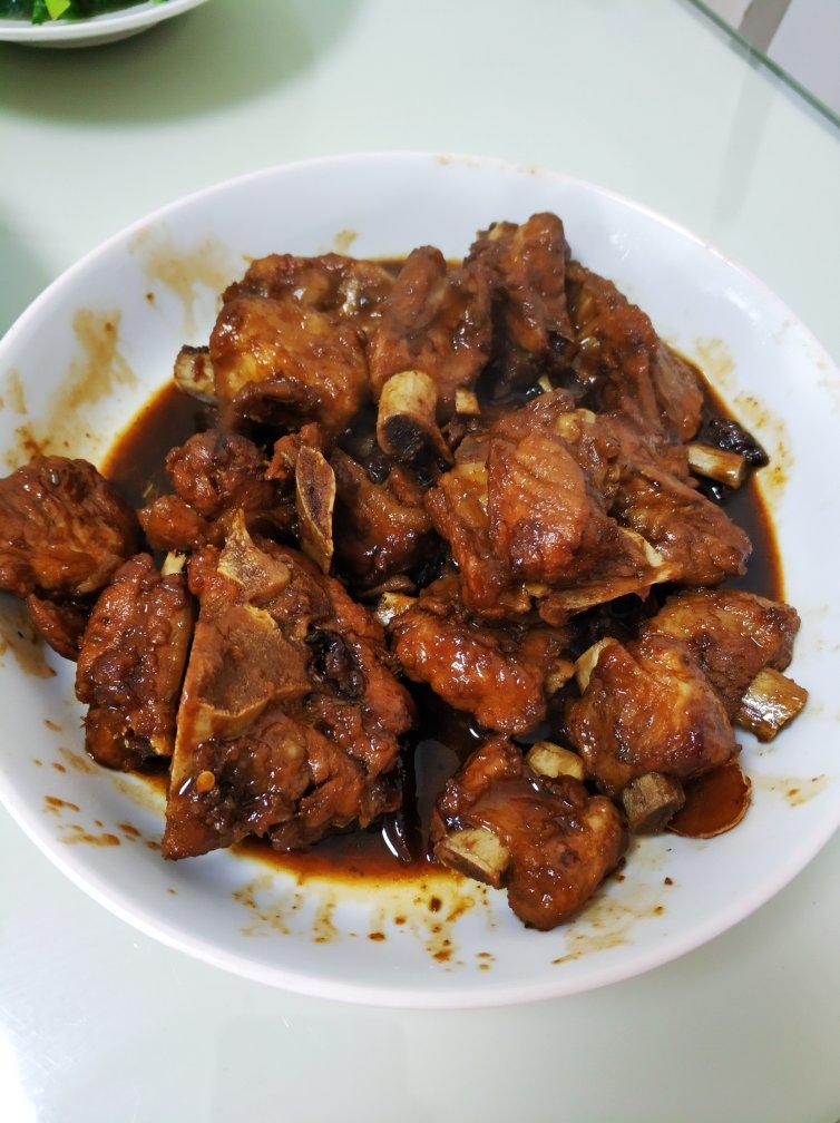 红烧排骨