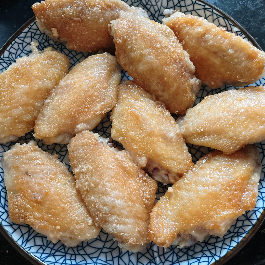 最简单的超级美味的鱼露鸡翅