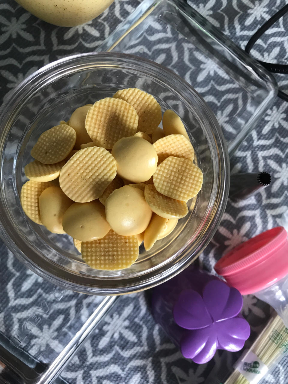 宝宝奶香蛋黄小溶豆