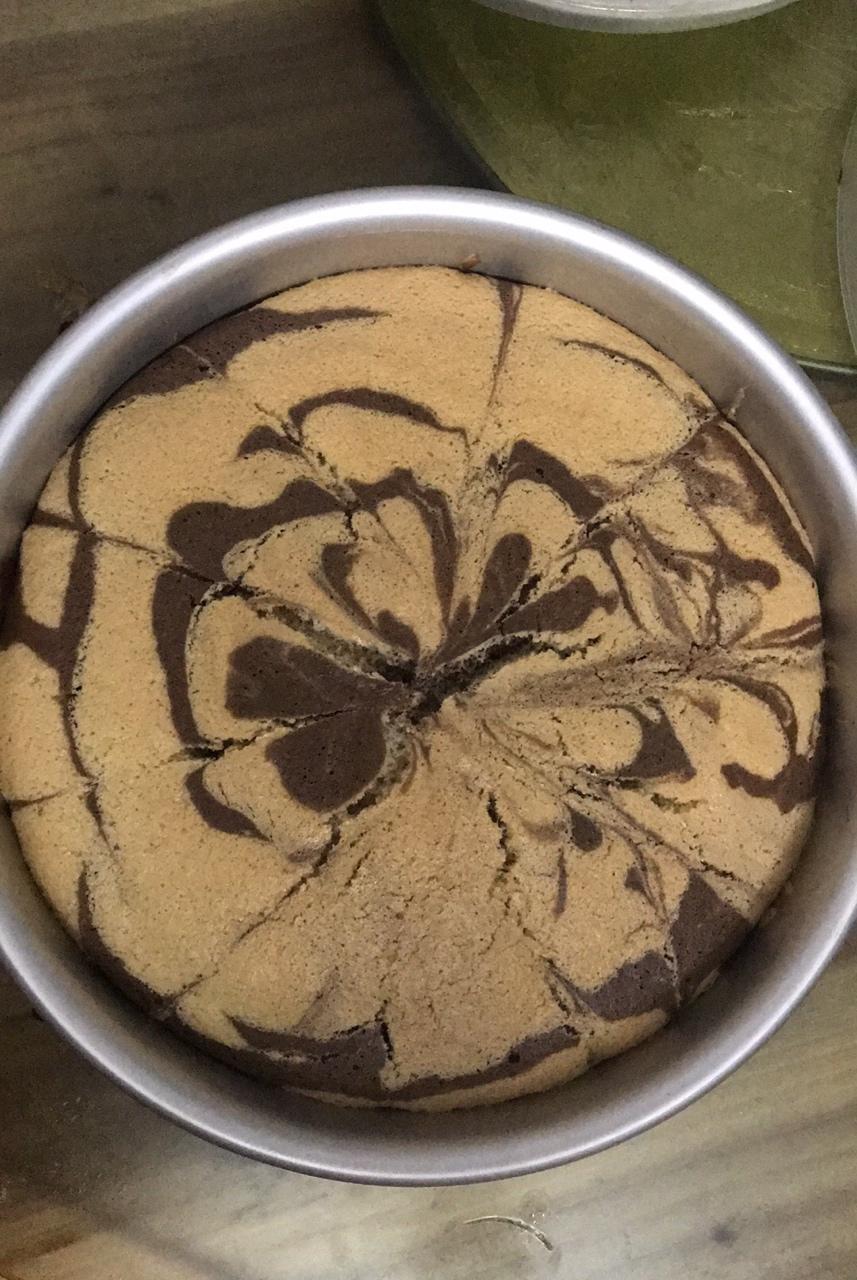 双色拉花戚风蛋糕