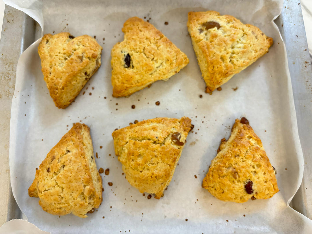 完胜星巴克的超美味酥脆司康 super easy crunched scone