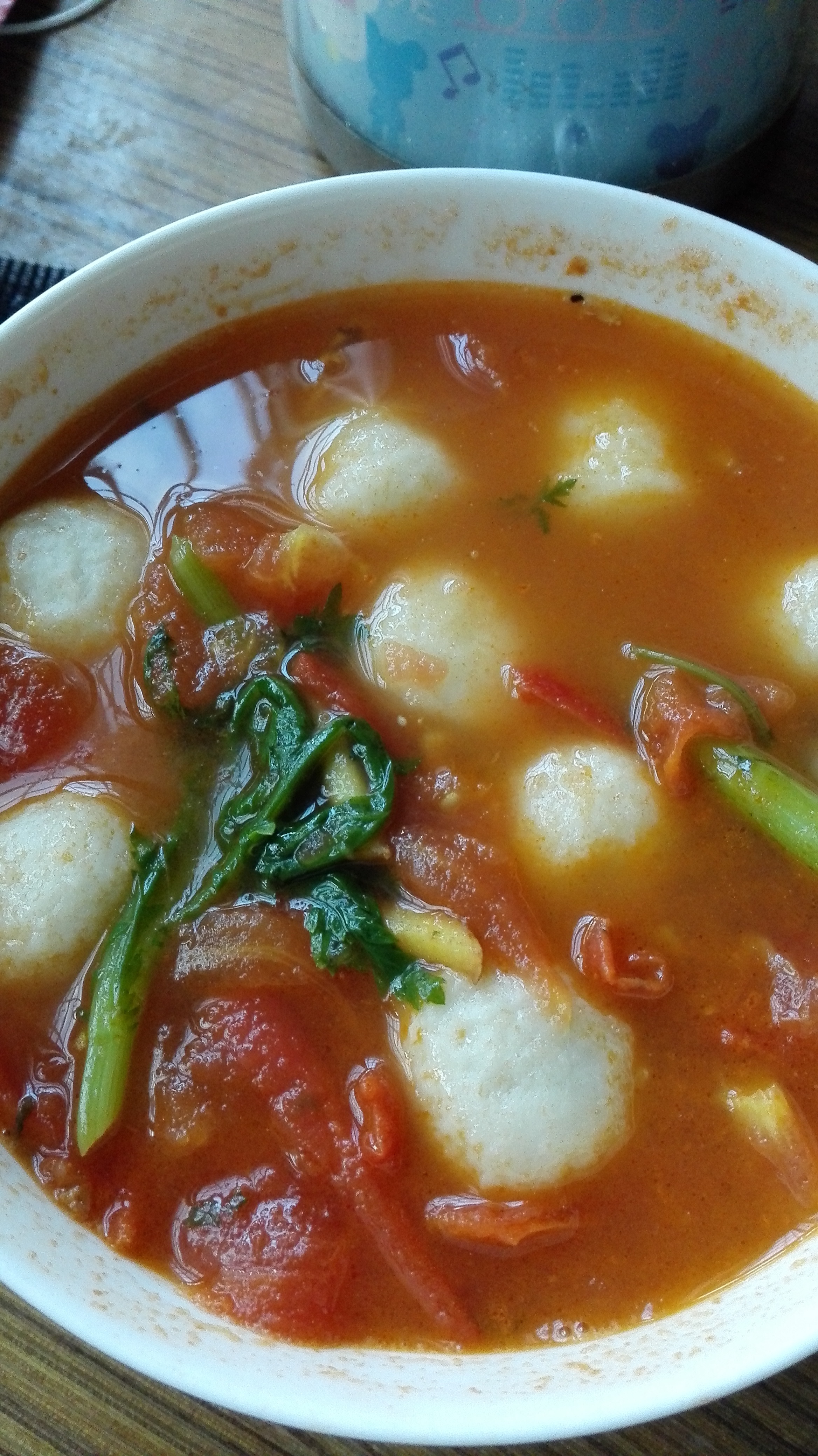 mj__lll做的番茄鱼丸汤