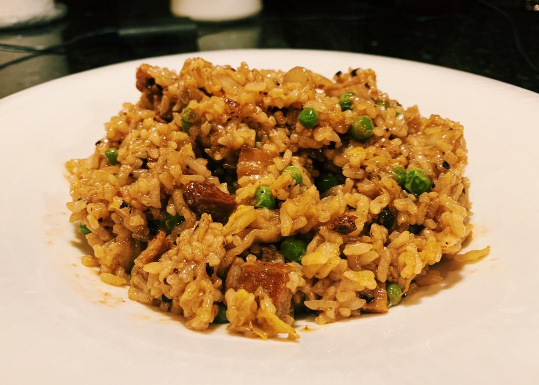 快手白领便当五花肉炒饭