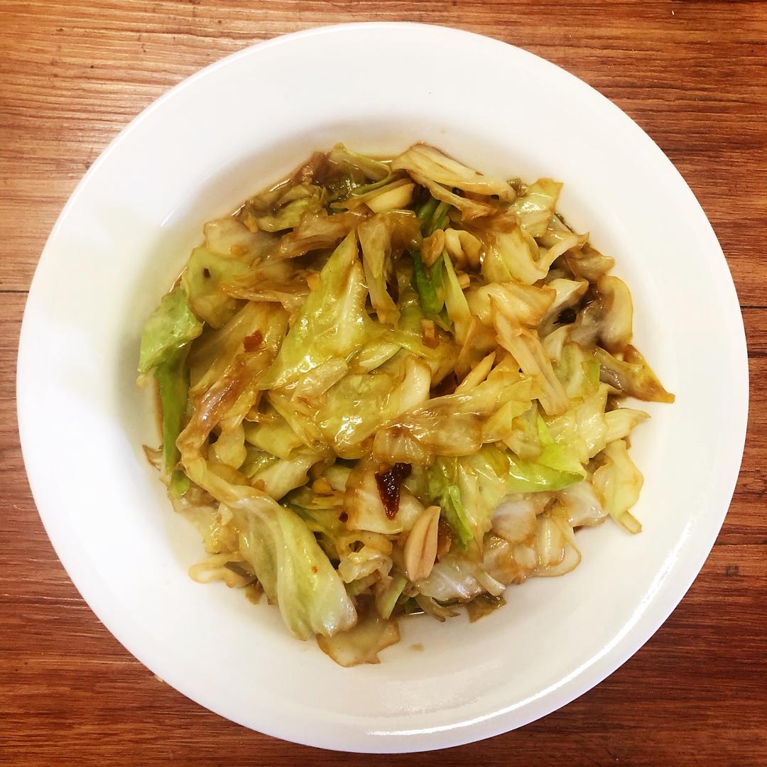 厨师长教你：“手撕包菜”的家常做法,简单又不失美味