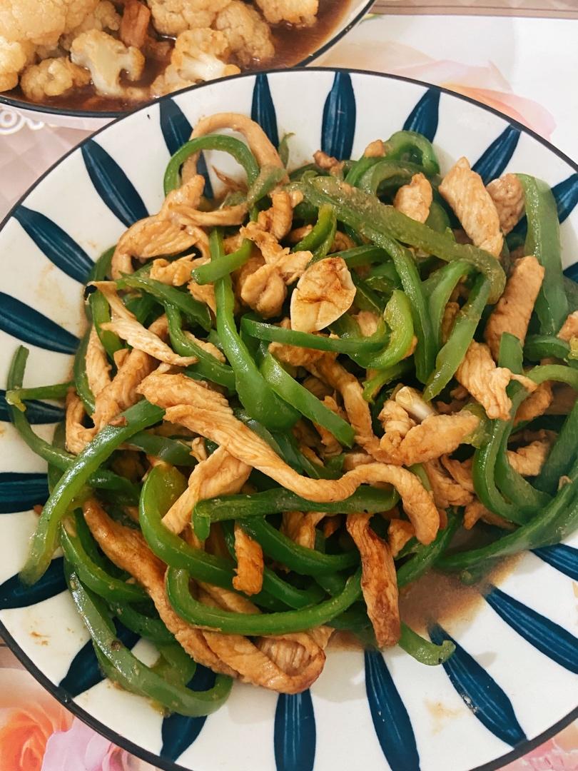 青椒炒肉丝
