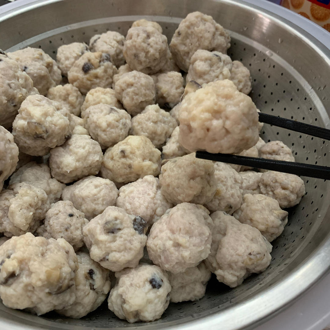 一次成功的猪肉丸