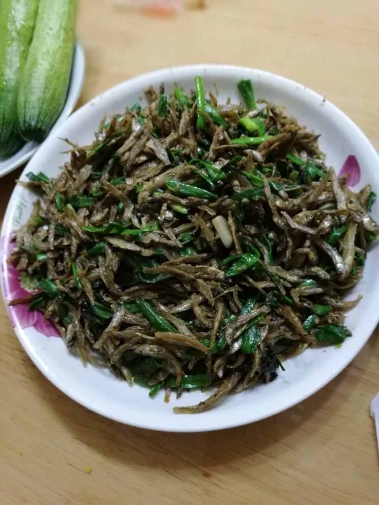 爱吃不爱做的懒蛋做的青椒炒火焙鱼