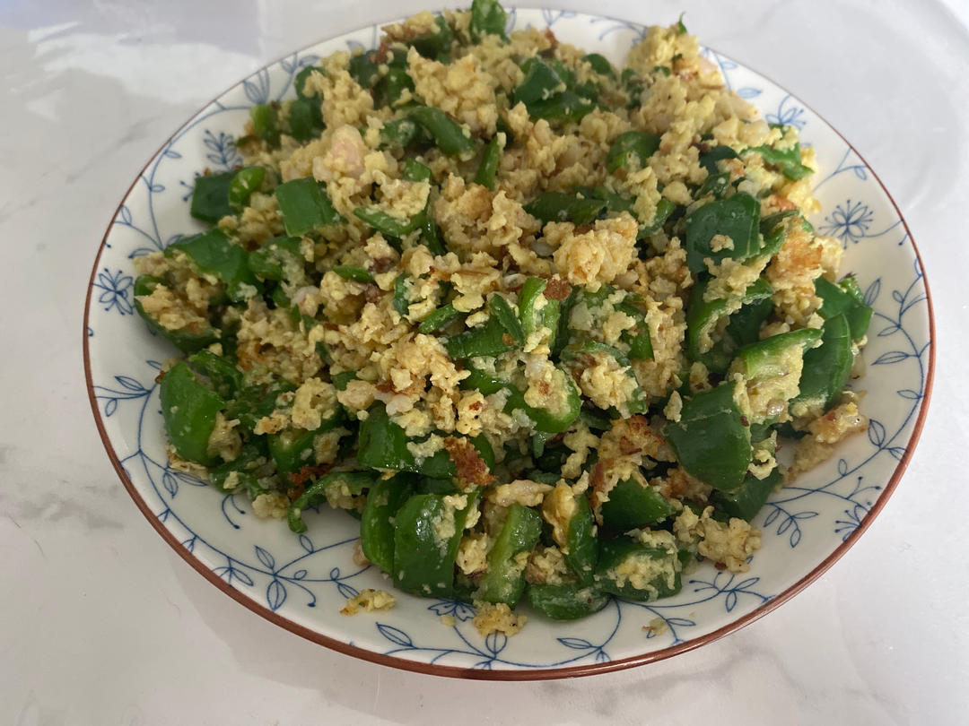 青椒虾仁炒蛋