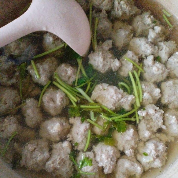 猪肉丸子汤
