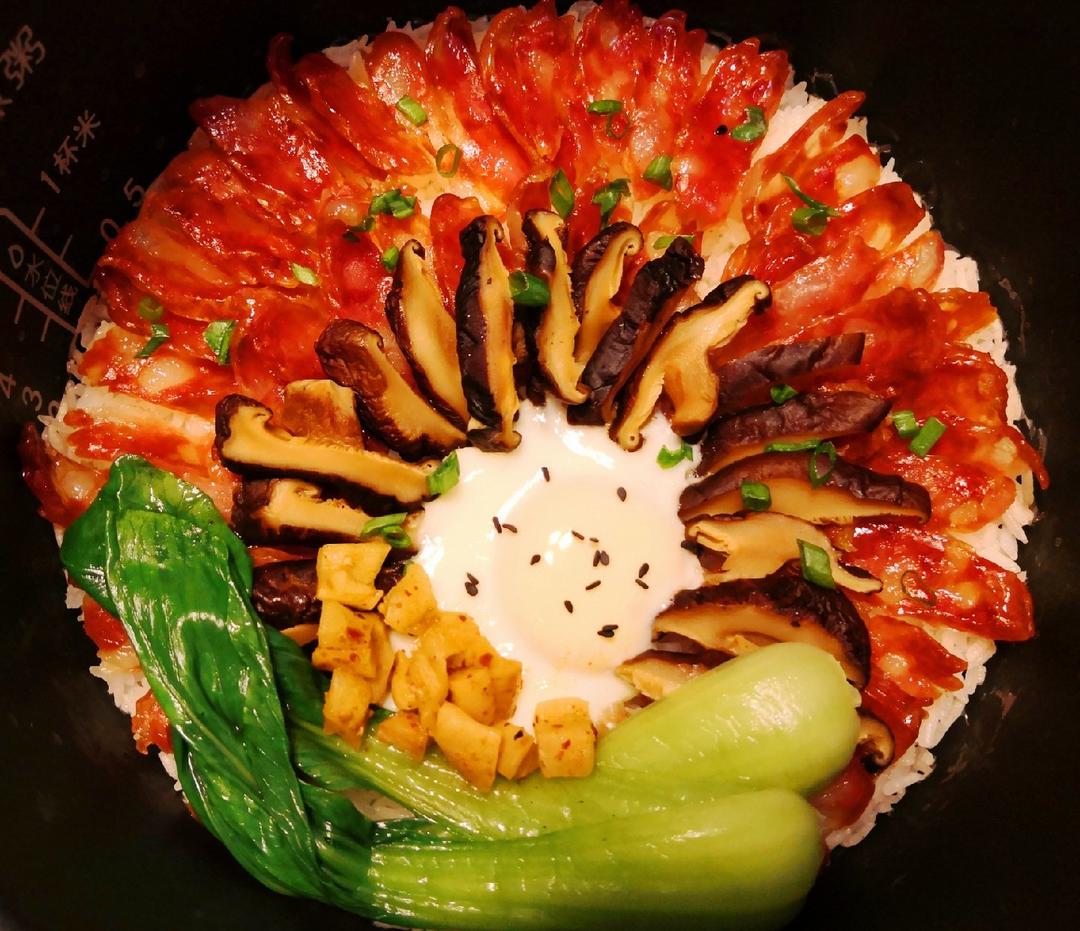 香肠煲仔饭