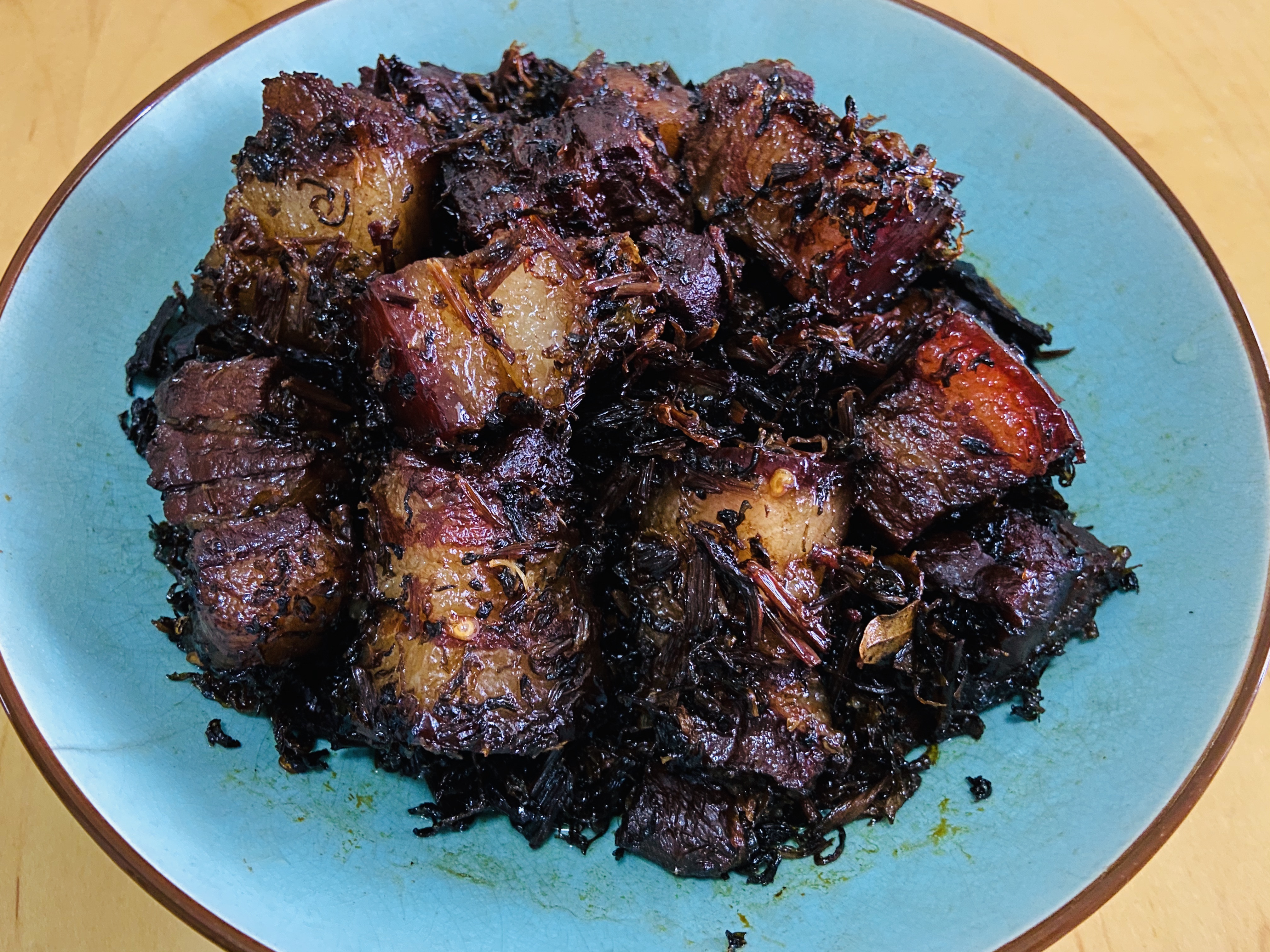经典传承——梅干菜扣肉的做法