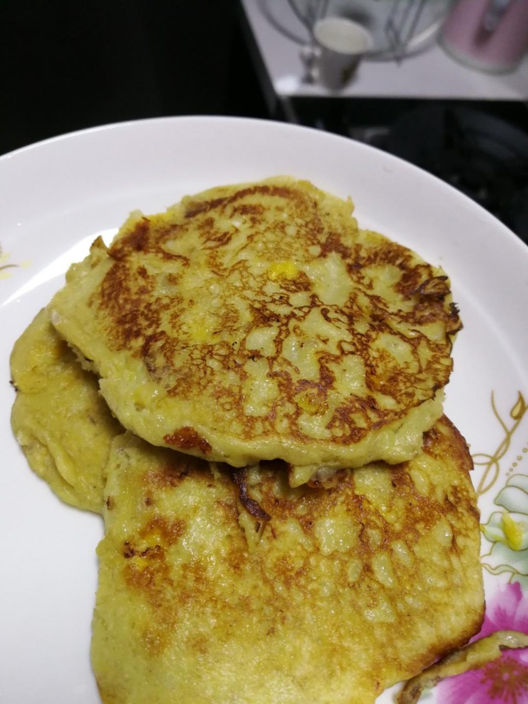 香蕉鸡蛋饼（超简单快手）