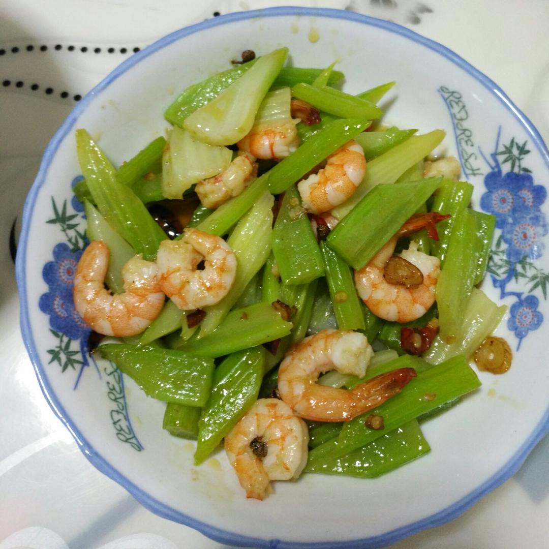 西芹炒虾仁