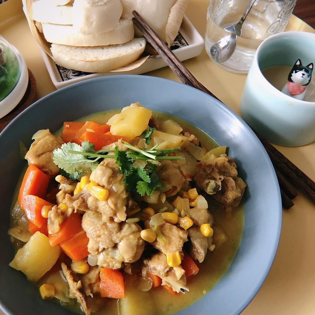 咖喱鸡肉饭